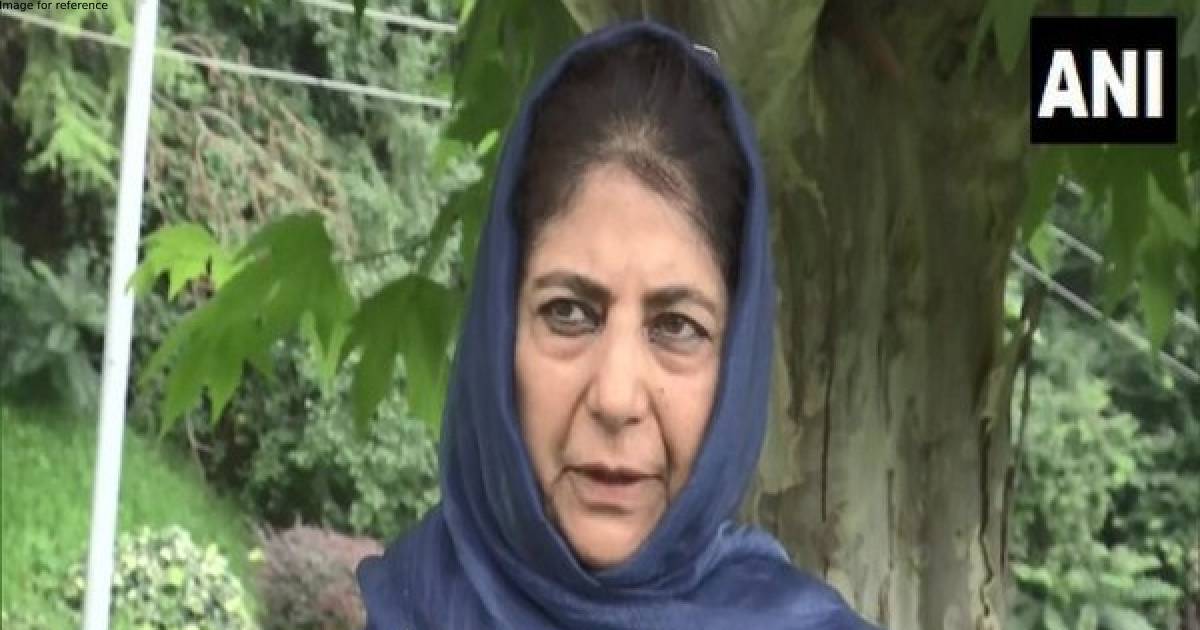 PDP chief Mehbooba Mufti asked to vacate her govt accommodation